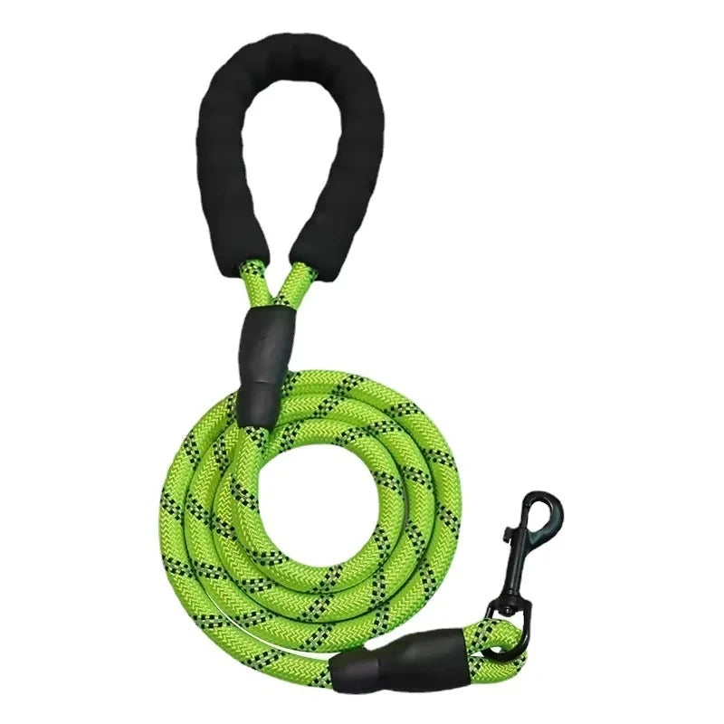 Resistant Dog Leash with Reflective Features for Large, Medium, and Small Breeds, Ideal for Golden Retrievers and Other Pets