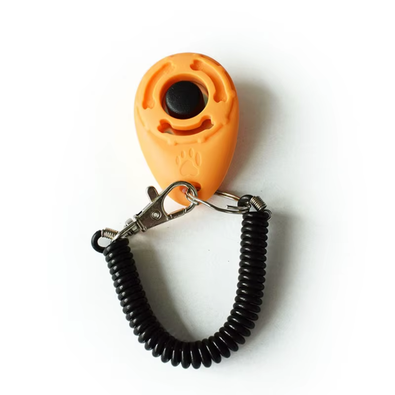 Clicker per Addestramento Canino e Felino in Plastica con Suono, Inclusa Cintura Regolabile e Portachiavi, Strumento Efficace per l'Allenamento degli Animali Domestici