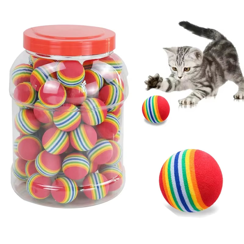 Arcobaleno EVA Giocattoli per Gatti Palla Interattiva Gatto Cane Gioca Da Masticare Sonaglio Scratch EVA Palla Palline Da Allenamento Giocattoli per Animali Domestici Forniture